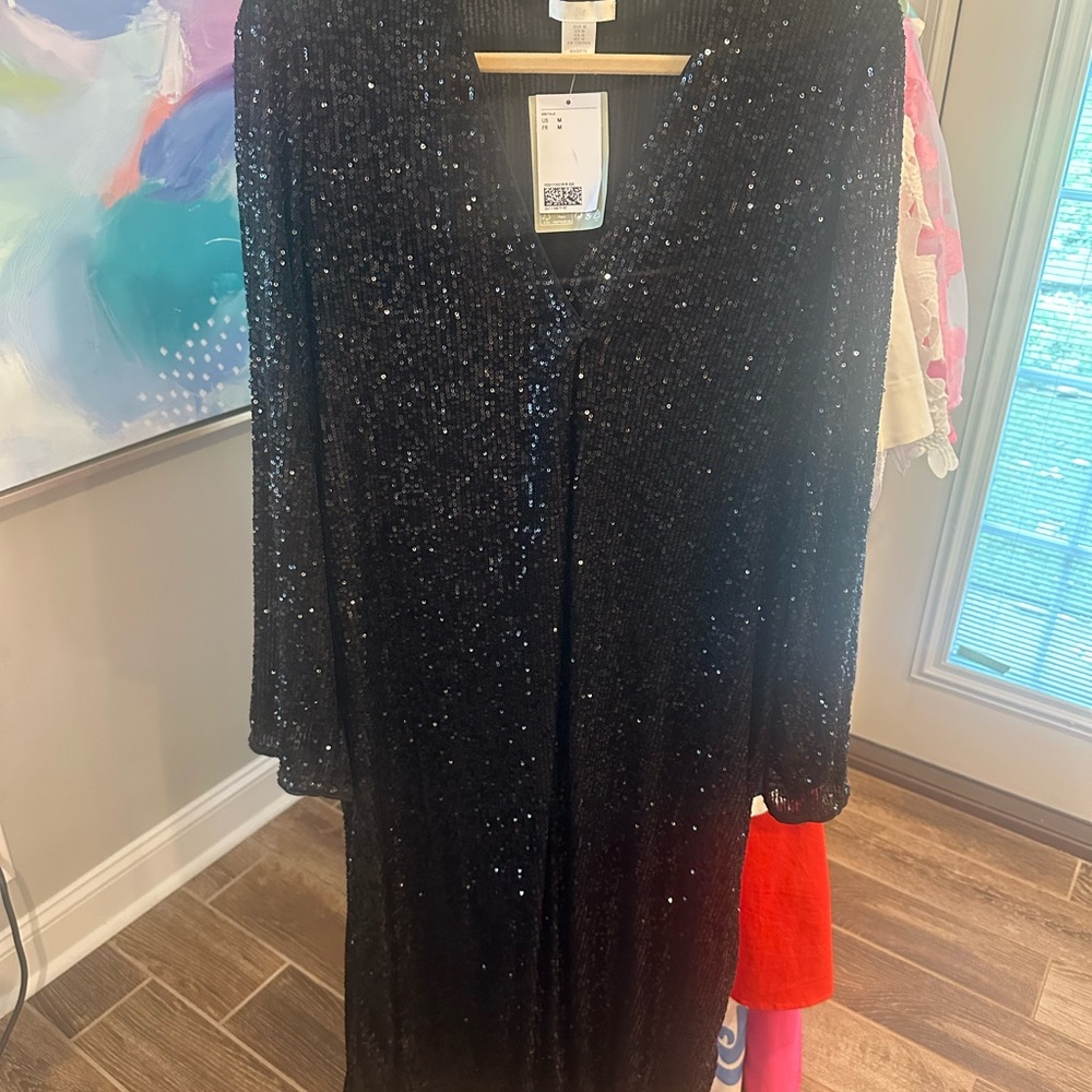 NWT-H&M Black Sequin Dress